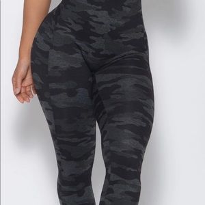 Bombshell bodysuit size medium